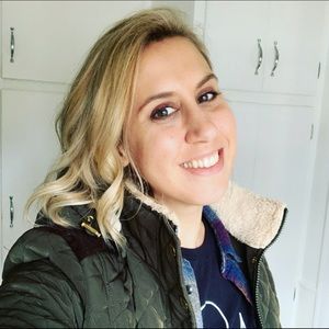 Meet your Posher, Amanda